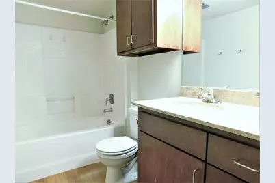 1512 N Elm Street #302, Denton, TX 76201 - Photo 13