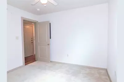 1512 N Elm Street #302, Denton, TX 76201 - Photo 13