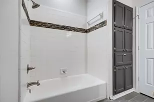 9108 High Oaks Dr, North Richland Hills, TX 76182 - Photo 25