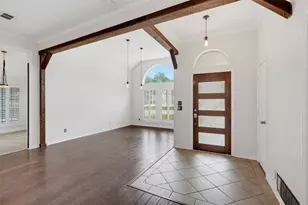 9108 High Oaks Dr, North Richland Hills, TX 76182 - Photo 5