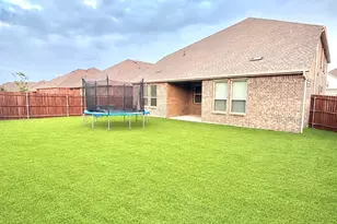 10217 Gray Barrel Dr, Aubrey, TX 76227 - Photo 17