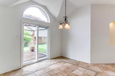 104 Dorsett Drive, Irving, TX 75063 - Photo 15