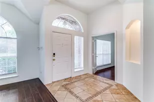 104 Dorsett Dr, Irving, TX 75063 - Photo 3