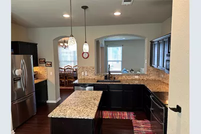 10809 Aurora Drive, Waco, TX 76708 - Photo 9