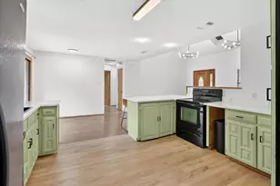 9400 Live Oak Ln, Fort Worth, TX 76179 - Photo 11