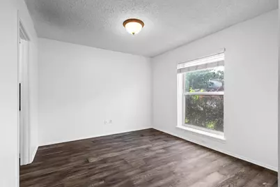 222 Wildfire Drive, Lewisville, TX 75067 - Photo 7
