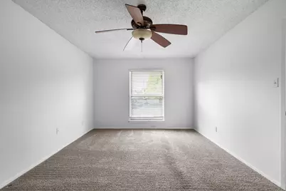 222 Wildfire Drive, Lewisville, TX 75067 - Photo 15