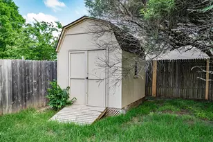222 Wildfire Dr, Lewisville, TX 75067 - Photo 29
