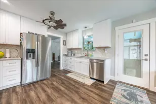 2223 Valley Mill, Carrollton, TX 75006 - Photo 11