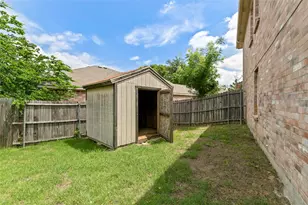 5463 San Patricio Dr, Grand Prairie, TX 75052 - Photo 33