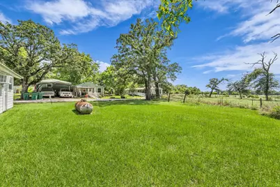 815 S Fairway Street, Fairfield, TX 75840 - Photo 11