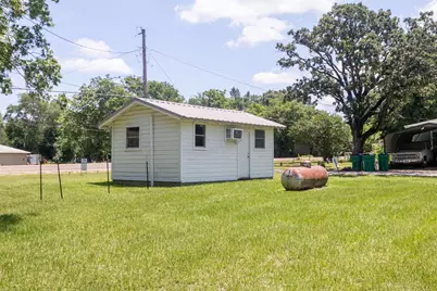 815 S Fairway Street, Fairfield, TX 75840 - Photo 13