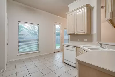 129 Hirth Drive, Crowley, TX 76036 - Photo 21