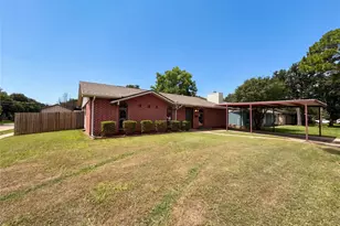 1102 Hillwood Dr, Lewisville, TX 75067 - Photo 25