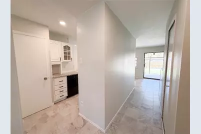1102 Hillwood Drive, Lewisville, TX 75067 - Photo 9