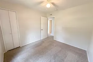 1102 Hillwood Dr, Lewisville, TX 75067 - Photo 15