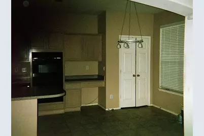 7817 Longbow Lane, Arlington, TX 76002 - Photo 9