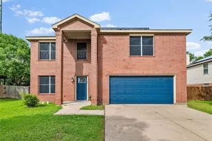 105 Vivian Dr, Waxahachie, TX 75165 - Photo 1