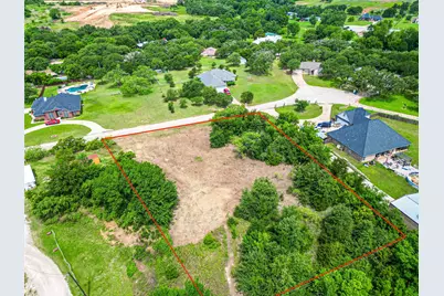 204 Willow Creek Court, Mansfield, TX 76063 - Photo 9