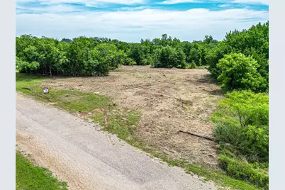 204 Willow Creek Court, Mansfield, TX 76063 - Photo 11
