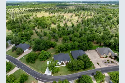 10301 Ravenswood Road, Granbury, TX 76049 - Photo 3