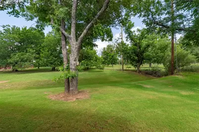 10301 Ravenswood Road, Granbury, TX 76049 - Photo 7