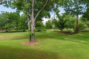 10301 Ravenswood Rd, Granbury, TX 76049 - Photo 7