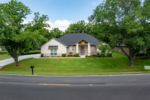 10301 Ravenswood Rd, Granbury, TX 76049 - Photo 5