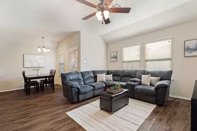 2104 Shady Glen Trail, Princeton, TX 75407 - Photo 5