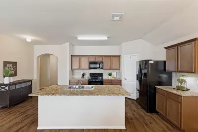 2104 Shady Glen Trail, Princeton, TX 75407 - Photo 11
