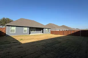 219 Sandstone Cir, Granbury, TX 76048 - Photo 19