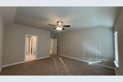 219 Sandstone Circle, Granbury, TX 76048 - Photo 7