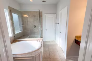 3105 Bridgewater Dr, Little Elm, TX 75068 - Photo 9