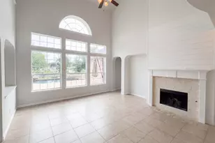 3105 Bridgewater Dr, Little Elm, TX 75068 - Photo 3