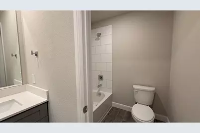 225 Sandstone Circle, Granbury, TX 76048 - Photo 17