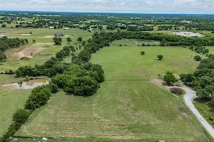 381 Bynum Rd, Bowie, TX 76230 - Photo 31