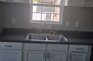 203 E Ann St, Kaufman, TX 75142 - Photo 11