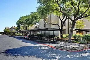 6910 Skillman St, Dallas, TX 75231 - Photo 15