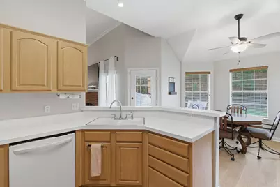1451 Shadow Run, Weatherford, TX 76086 - Photo 13