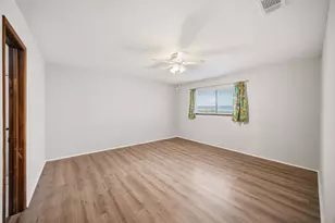 10828 Villa Haven Dr, Dallas, TX 75238 - Photo 19