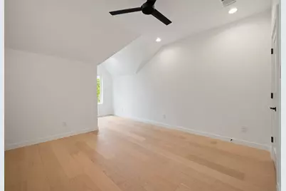 9136 Liptonshire Drive, Dallas, TX 75238 - Photo 35