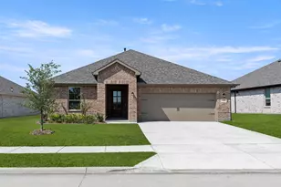 753 Grand Dl Dr, Lavon, TX 75166 - Photo 1