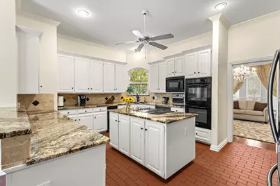 8 Park Place, Mansfield, TX 76063 - Photo 15