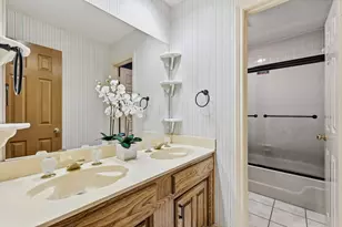 3813 Cambridge Cir W, Bedford, TX 76021 - Photo 25