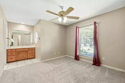 3813 Cambridge Circle W, Bedford, TX 76021 - Photo 25