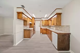 1102 Oaklawn Dr, Corsicana, TX 75110 - Photo 7