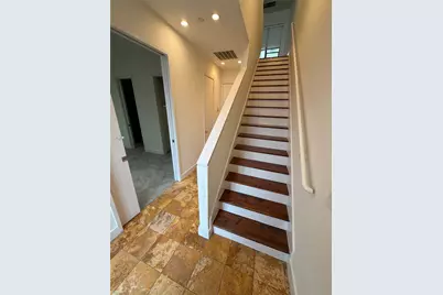 1600 N Haskell Avenue #4, Dallas, TX 75204 - Photo 3