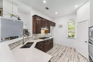 8901 Lakepointe Ave, Rowlett, TX 75088 - Photo 13
