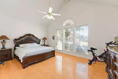 8901 Lakepointe Avenue, Rowlett, TX 75088 - Photo 15