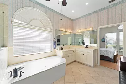 8901 Lakepointe Avenue, Rowlett, TX 75088 - Photo 19